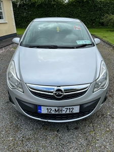 2012 - Opel Corsa Manual