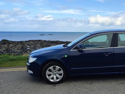 2012 - Skoda Superb Manual