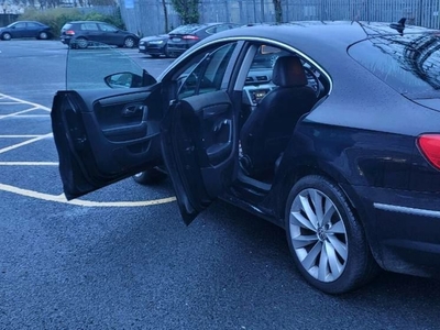 2012 - Volkswagen Passat Manual