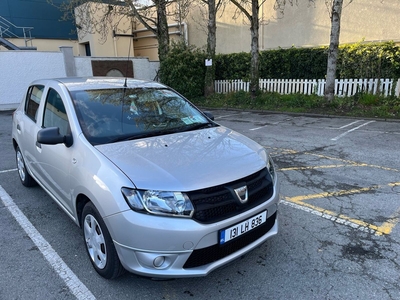 2013 - Dacia Sandero Manual