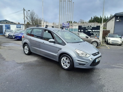 2013 - Ford S-MAX Manual