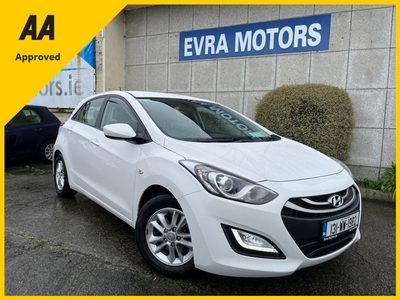 2013 - Hyundai i30 Manual