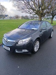 2013 - Opel Insignia Manual