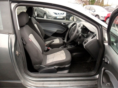 2013 - SEAT Ibiza Manual