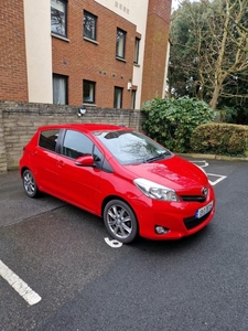 2013 - Toyota Yaris Manual