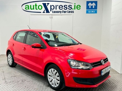 2013 - Volkswagen Polo Automatic