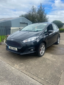 2014 - Ford Fiesta Manual