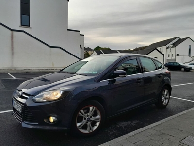 2014 - Ford Focus Manual