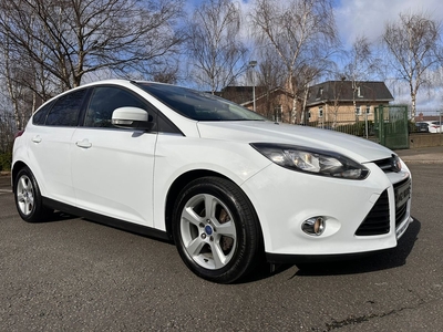 2014 - Ford Focus Manual