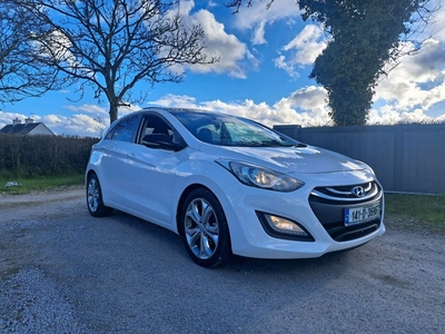 2014 - Hyundai i30 Manual