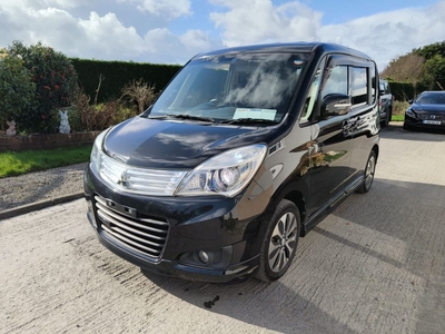 2014 - Mitsubishi Delica Automatic