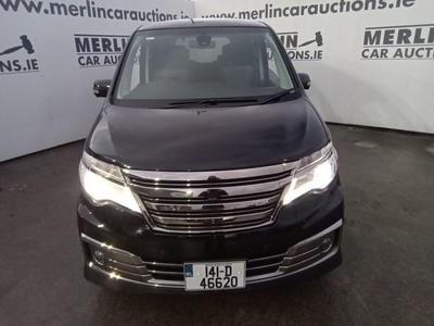 2014 - Nissan Serena Automatic