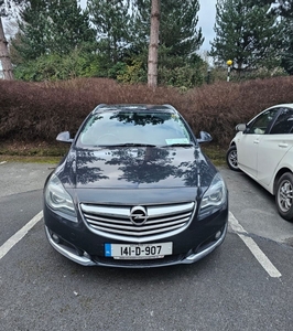 2014 - Opel Insignia Manual