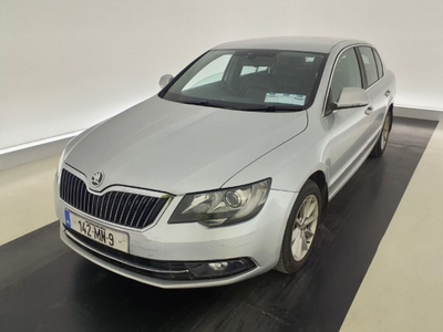 2014 - Skoda Superb Manual