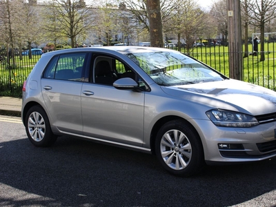 2014 - Volkswagen Golf Automatic