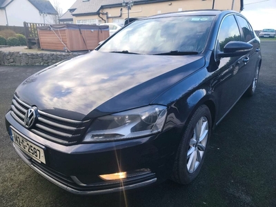 2014 - Volkswagen Passat Manual