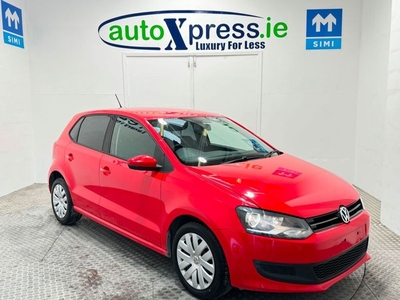 2014 - Volkswagen Polo Automatic