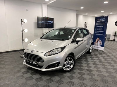 2015 - Ford Fiesta Manual