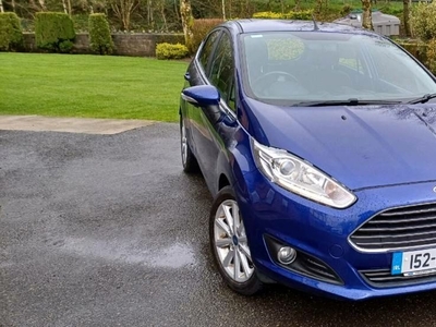 2015 - Ford Fiesta Manual