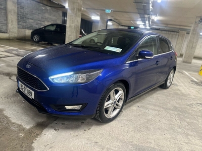 2015 - Ford Focus Manual