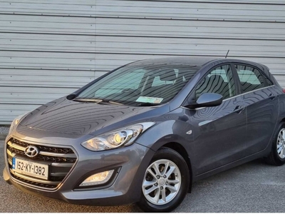 2015 - Hyundai i30 Manual