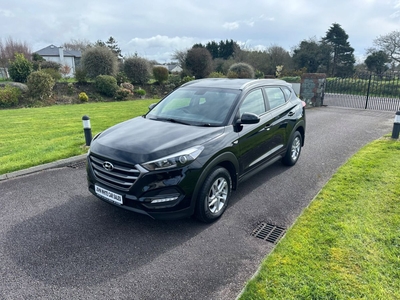 2016 - Hyundai Tucson Manual