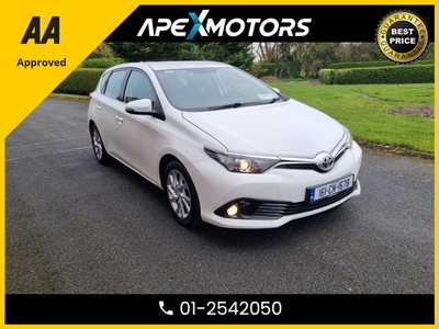 2016 - Toyota Auris Manual