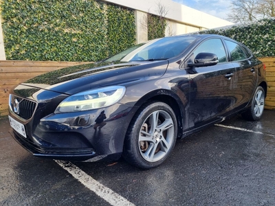 2016 - Volvo V40 Automatic