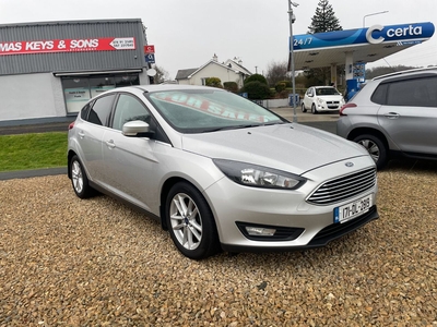 2017 - Ford Focus Manual