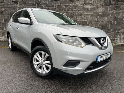 2017 - Nissan X-Trail Manual