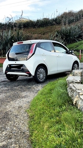 2017 - Toyota Aygo Manual