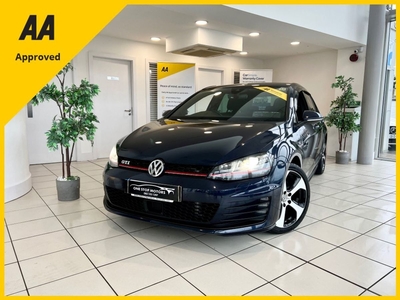 2017 - Volkswagen Golf Automatic