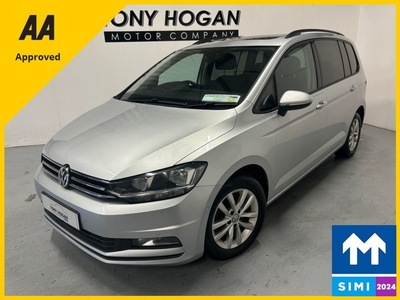 2017 - Volkswagen Touran Manual