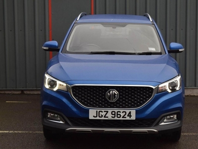 2018 - MG ZS Manual