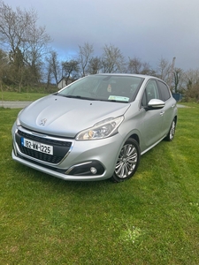 2018 - Peugeot 208 Manual