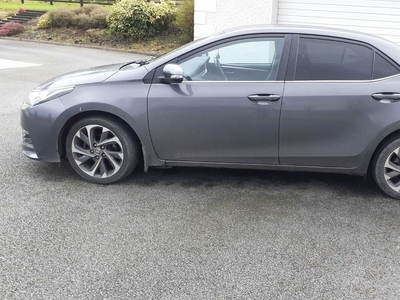 2018 - Toyota Corolla Manual