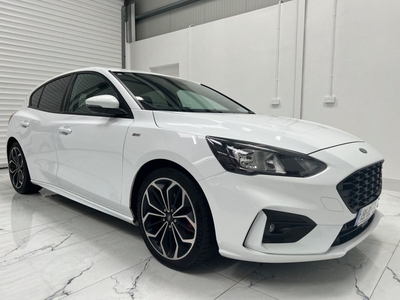 2019 - Ford Focus Manual