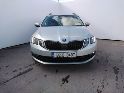 2019 - Skoda Octavia Manual