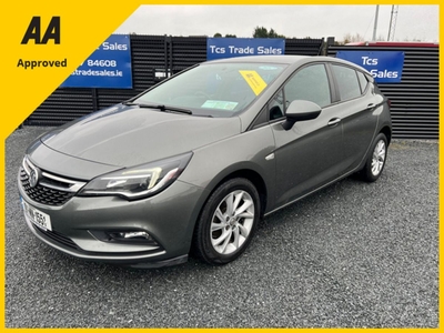 2017 - Vauxhall Astra Manual