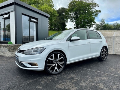 2019 - Volkswagen Golf Manual