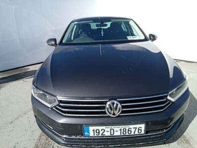 2019 - Volkswagen Passat Automatic