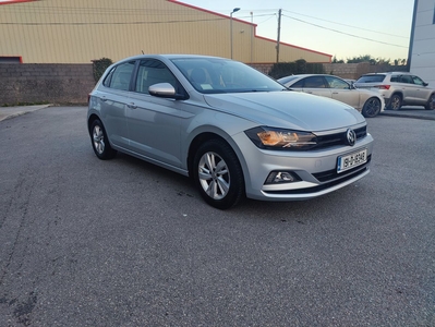 2019 - Volkswagen Polo Manual