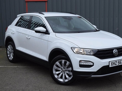 2020 - Volkswagen T-Roc Manual