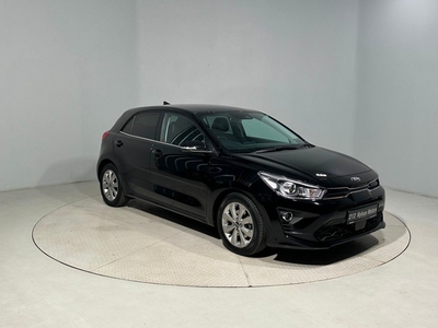 2021 - Kia Rio Manual