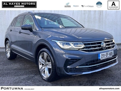 2021 - Volkswagen Tiguan Manual