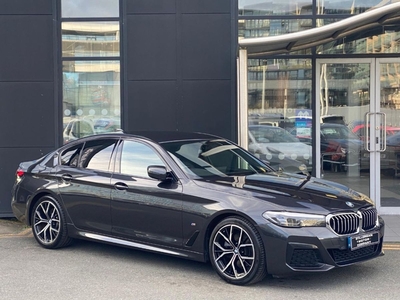 2022 - BMW 5-Series Automatic