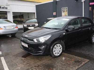 2022 - Kia Rio Manual