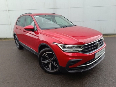 2022 - Volkswagen Tiguan Manual