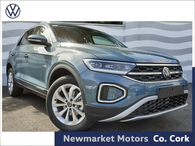 2024 - Volkswagen T-Roc Manual