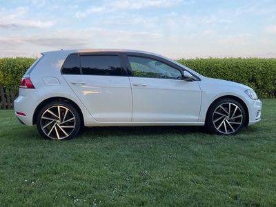 2018 - Volkswagen Golf Manual